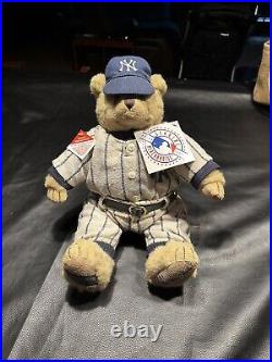 1941 Joe DiMaggio New York Yankees Cooperstown Baseball MLB Teddy Bear #217/2000