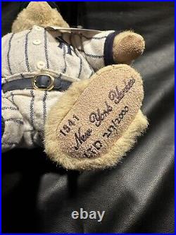 1941 Joe DiMaggio New York Yankees Cooperstown Baseball MLB Teddy Bear #217/2000