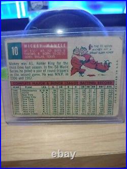 1959 Original Topps Baseball Card #10 Mickey Mantle New York Yankees
