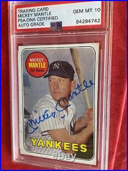 1969 MICKEY MANTLE LAST MICK TOPPS CARD Autographed Signed AUTO PSA DNA GEM 10