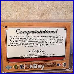 2001 Ud Legendary Cuts Babe Ruth Autographed Cuts Auto 1/3