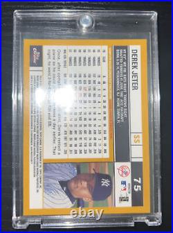 2002 Topps Chrome #75 Derek Jeter Refractor New York Yankees HOF Clean