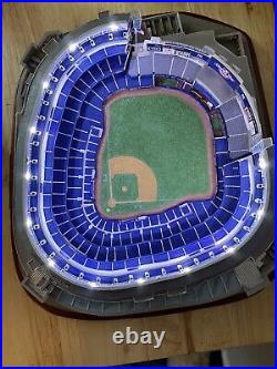2008 Danbury Mint New York Yankees Night Game at Yankee Stadium Lights Up/ Works