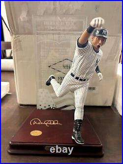 DEREK JETER NEW YORK YANKEES DANBURY MINT HOF FIGURINE The Captain