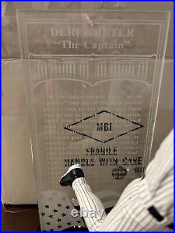 DEREK JETER NEW YORK YANKEES DANBURY MINT HOF FIGURINE The Captain