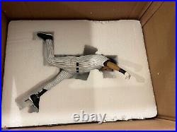 DEREK JETER NEW YORK YANKEES DANBURY MINT HOF FIGURINE The Captain