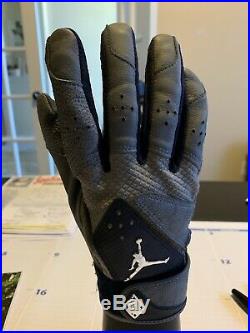Derek Jeter Game Used Batting Glove Steiner COA 2012 Single Grey With Blue Trim
