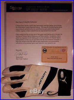Derek Jeter signed GAME USED #2 NIKE Michael Jordan batting glove Jeter AUTO LOA