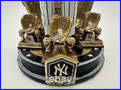 Don Mattingly New York Yankees 9x Gold Glove Award Bobblehead