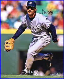 Don Mattingly New York Yankees Autographed 16 x 20 Fielding Photograph