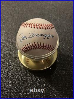 Joe Dimaggio Signed Baseball Official Ball American League New York Yankees