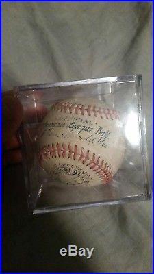 Lou Gehrig autographed american league baseball