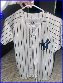 Majestic New York Yankees Youth Large Derek Jeter Baseball Jersey. Brand New
