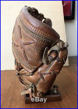 Mickey Mantle Rawlings MM Personal Model Baseball Glove With Store Display Box
