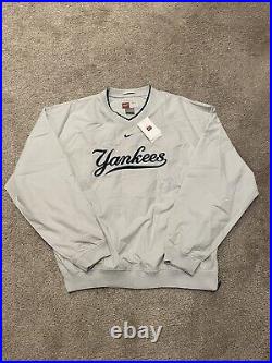 NWT Vintage Nike Team MLB New York Yankees Pullover Windbreaker Jacket Men's L