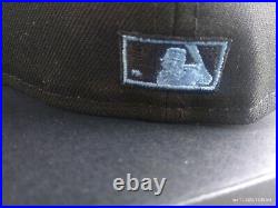 New Era Fitted Hat Size 7 7/8 MLB Club New York Yankees Side Patch Ice Blue UV