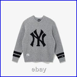 New Era MLB New York Yankees Applique Logo Sweater, Gray