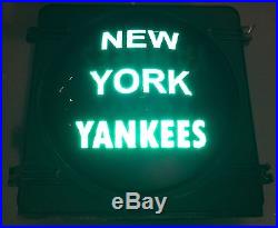 New York Yankees Baseball MLB Authentic Traffic Light Signal Man Cave Bar Sign