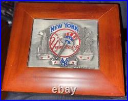 New York Yankees Jewelry Box! RARE! 2002