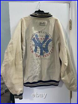 New York Yankees Vintage 1991 Reversible Jacket Cooperstown Collection Size L