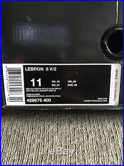 Nike LEBRON VIII 8 V/2 New York Yankees Size 11