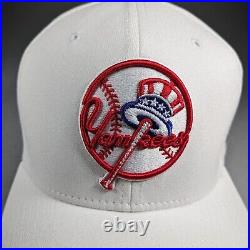 Nike New York Yankees Hat Cap. Official MLB. White. CLASSIC99 DRI-FIT. RARE