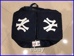 Robinson Canó New York Yankees used duffel bag 26x14