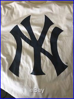 Supreme new york yankees box logo bogo tee shirt size large