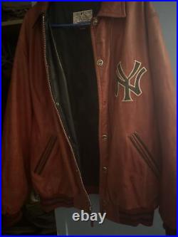 Vintage 1990's Mirage New York Yankees Leather Jacket