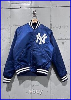 Vintage 90's New York Yankees Men's Small Satin Starter Jacket