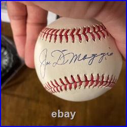 Vintage Joe DiMaggio New York Yankees Signed Baseball PSA/DNA Autograph