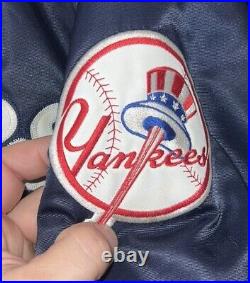 Vintage MLB Majestic Authentic NY New York Yankees Satin Jacket Mens Sz Medium