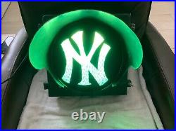 Vintage NEW YORK YANKEES Baseball Light Up Traffic Sign Signal MLB COLLECTOR