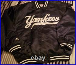 Vintage New York Yankees Satin Majestic Authentic Dugout Bomber Jacket Size XL