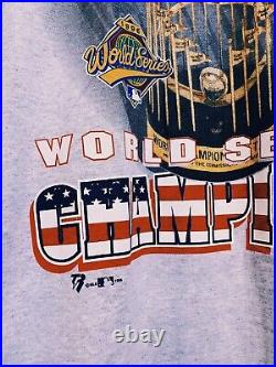 Vintage OG 90's 96' New York Yankees World Series Champions T-Shirt MLB RARE